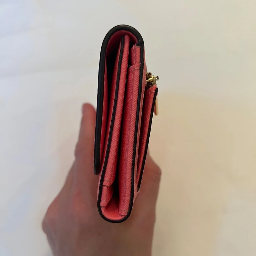 Michael Kors Jet Set Travel Large Trifold Wallet Grapefruit Pink - Picture 4 of 16